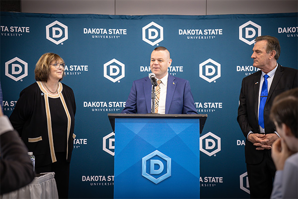 Pictured (l-to-r): President Jose-Marie Griffiths, Wyoming entrepreneur Reid Rasner, and South Dakota Governor Larry Rhoden at Dakota State.